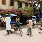 Khulna - rickshaws looking for passengers