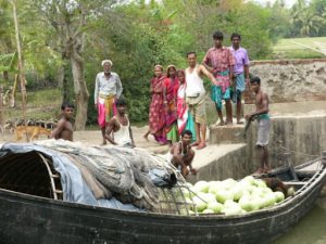 Loading melons for market in Songla