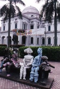 National Museum with sculptures