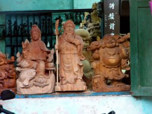 Hoi An wood carvings