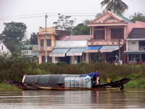 Going down the Huong