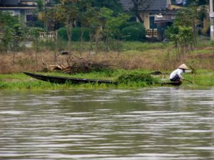 Going down the Huong