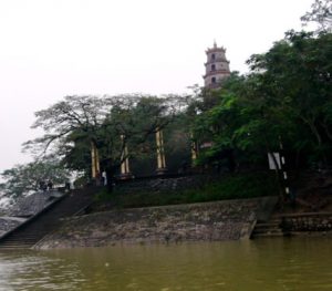 Chua Thien Mu Pagoda Perched