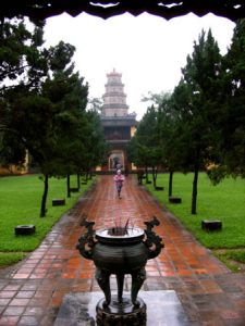 Chua Thien Mu Pagoda Perched