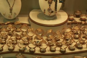Amman is well-known for it gold jewelry Bracelets