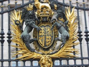 Buckingham Palace coat of arms