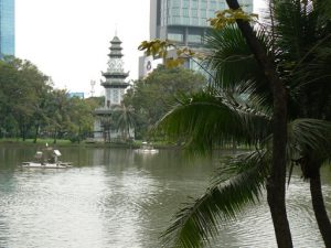 Thailand, Bangkok - a lake in Lumpini Park