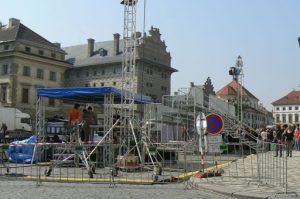 Before President Obama spoke, constructing the scaffolding and sound systems