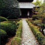 Kyoto: small shrine with traditional architecture.