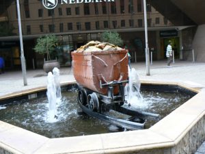 Gold/diamond ore cart now used as a decorative ornament in