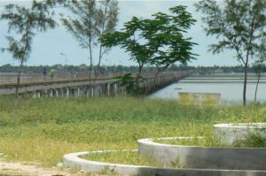 Narrow one-lane 3km bridge to Ilha de Mocambique, built in