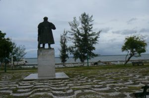 Statue of Columbus facing west.