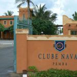 Another luxury resort, Clube Naval, adjacent to Pemba Beach Hotel