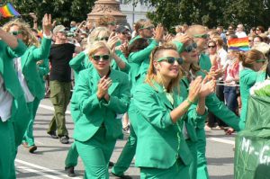 Workers for CO2 Neutral Hotels celebrating the day.