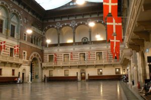 Ceremonial court inside City Hall.