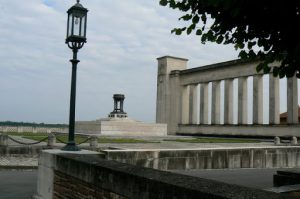 Argonne-Meuse Region: Varennes American World War I Monument