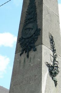 Argonne-Meuse Region: Chatel Chehery War Memorial