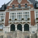 Town Hall in Vouziers with World War 1 memorial