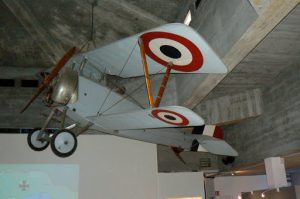 Fleury-devant-Douaumont Museum : French biplane