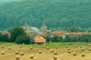 Sivry-sur-Meuse Village