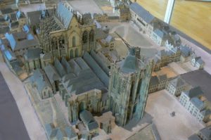 Scale model of the unfinished Cathedral in the 17c. Construction