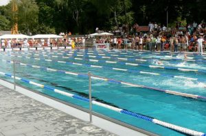 The large swimming complex 'Stadium Swimming Pool' was the