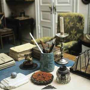 Tolstoy's desk. Soon after Tolstoy????????s death Yasnaya Polyana became a