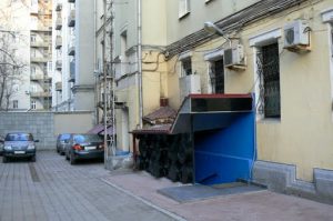 A back alley entrance to a another gay club