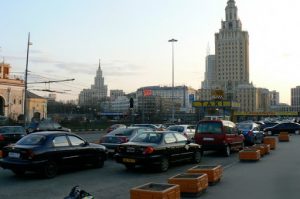 Soviet Stalinist architecture and modern traffic