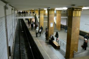 Park Kultury subway station