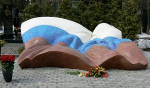 Boris Yeltsin's flamboyant grave stone in the New Maidens' Monastery