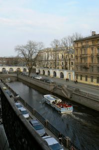 Sight-seeing boat along the Griboedov Canal