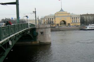 Looking toward the Admiralty across the Dvortsovymost Bridge on the