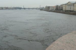 Looking south from the Dvortsovymost Bridge on the Neva River