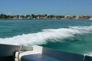 Leaving San Pedro by water taxi--it's hard to leave this