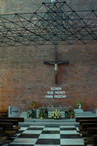 Altar of El Rosario church