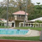 Upscale holiday house along the beach