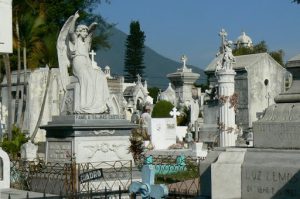 Angels, children, crosses and domes