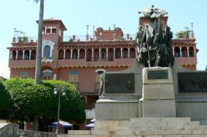 Grand colonial building on Parque Bolivar