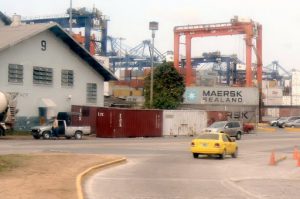 Loading cranes at the port of Panama