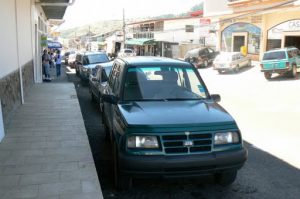 My car (same as...) 1997 Geo Tracker