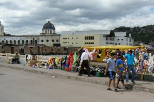 Market stalls on the bridge over the Choluteca River