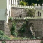 Close-up of former presidential palace on the Choluteca River