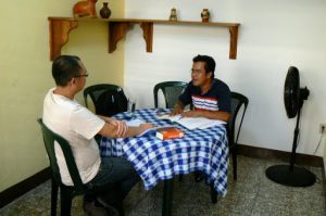 One-on-one teaching at Viva Spanish language school in Managua
