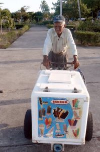 Ice cream vendor by Lake Nicaragua