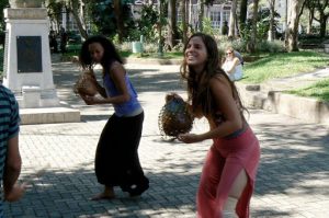 Entertainers in Parque Morazin