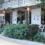 There are many restaurants along the new promenade