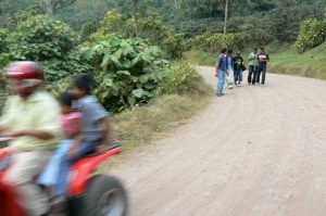 Local people on the way to Monteverde