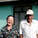 Husband and wife live on the way to Monteverde