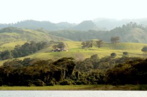 Along the lake are seen some fine houses